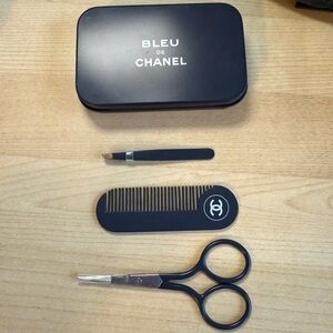 CC Nail Set NWOT Scissors Comb Tweezers Case